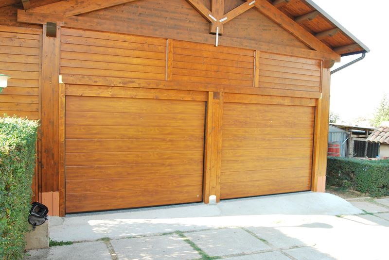 Porte sezionali simil legno